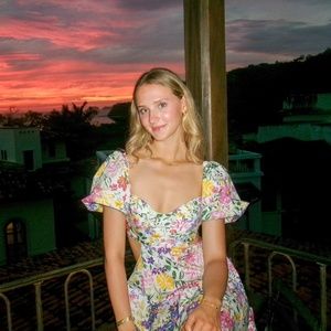 Meet your Posher, Annie